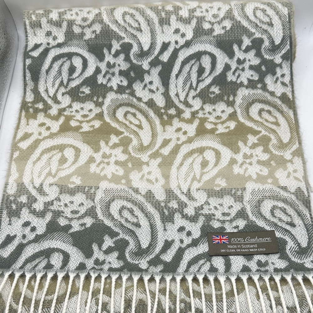 Made in Scotland Paisley Cashmere Scarf
